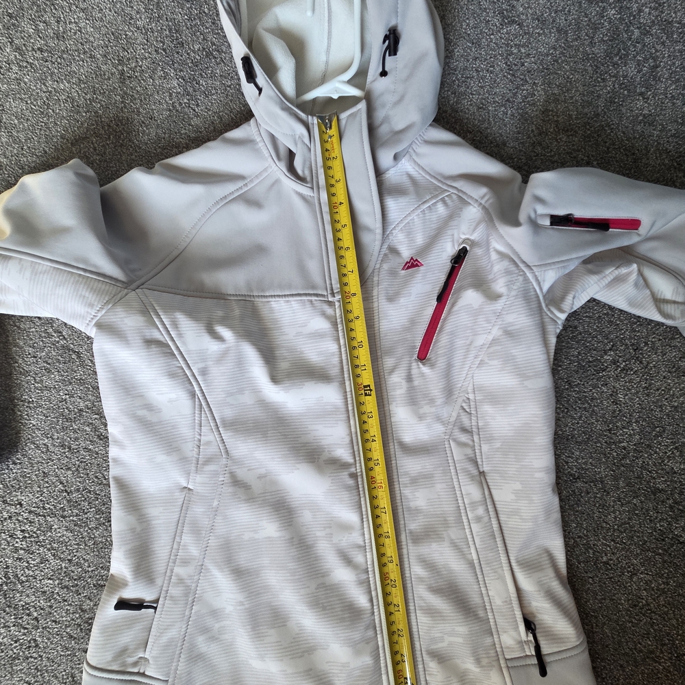 Light Gray Ski Jacket - Picture 5 of 6
